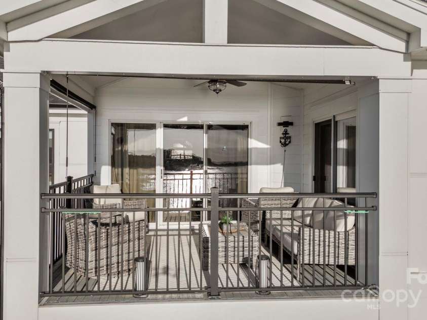 17810 Half Moon Lane, Cornelius, NC 28031.  MLS# CAR4248678, YatesRealty ID 9348. 