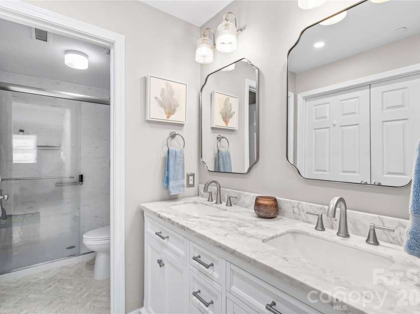 17810 Half Moon Lane, Cornelius, NC 28031.  MLS# CAR4248678, YatesRealty ID 9348. 