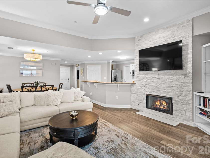 17810 Half Moon Lane, Cornelius, NC 28031.  MLS# CAR4248678, YatesRealty ID 9348. 