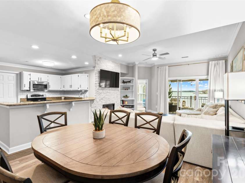 17810 Half Moon Lane, Cornelius, NC 28031.  MLS# CAR4248678, YatesRealty ID 9348. 