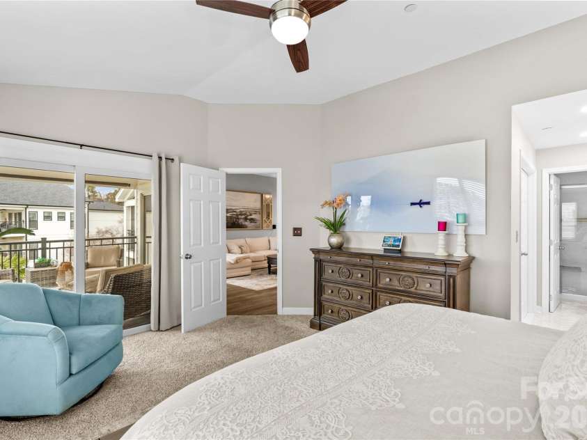 17810 Half Moon Lane, Cornelius, NC 28031.  MLS# CAR4248678, YatesRealty ID 9348. 