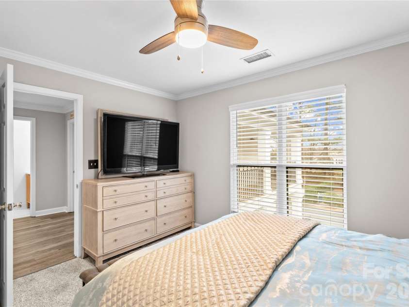 17810 Half Moon Lane, Cornelius, NC 28031.  MLS# CAR4248678, YatesRealty ID 9348. 