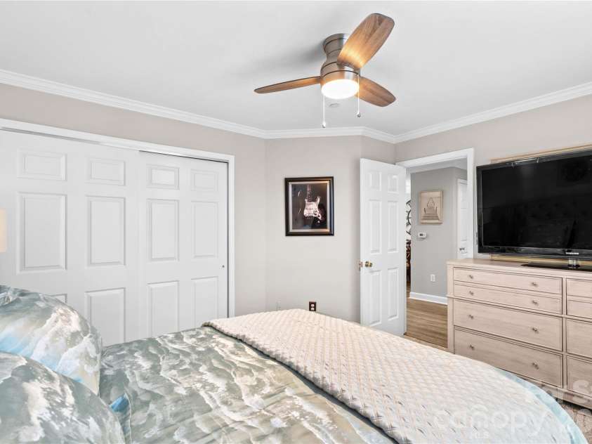 17810 Half Moon Lane, Cornelius, NC 28031.  MLS# CAR4248678, YatesRealty ID 9348. 