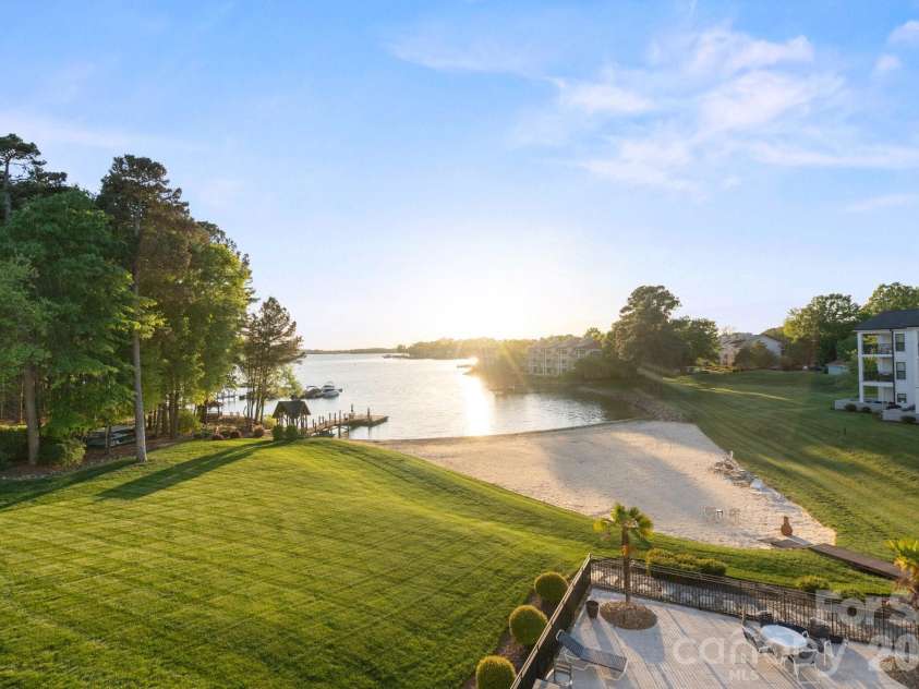 17810 Half Moon Lane, Cornelius, NC 28031.  MLS# CAR4248678, YatesRealty ID 9348. 