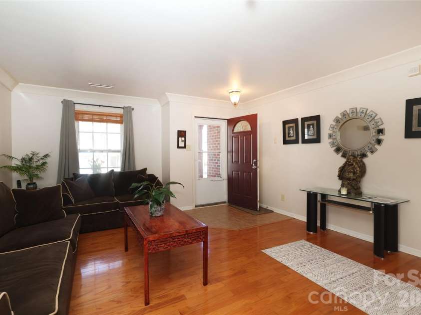 6432 Brumit Lane, Charlotte, NC 28269.  MLS# CAR4349253, YatesRealty ID 9349. 