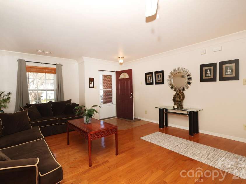 6432 Brumit Lane, Charlotte, NC 28269.  MLS# CAR4349253, YatesRealty ID 9349. 