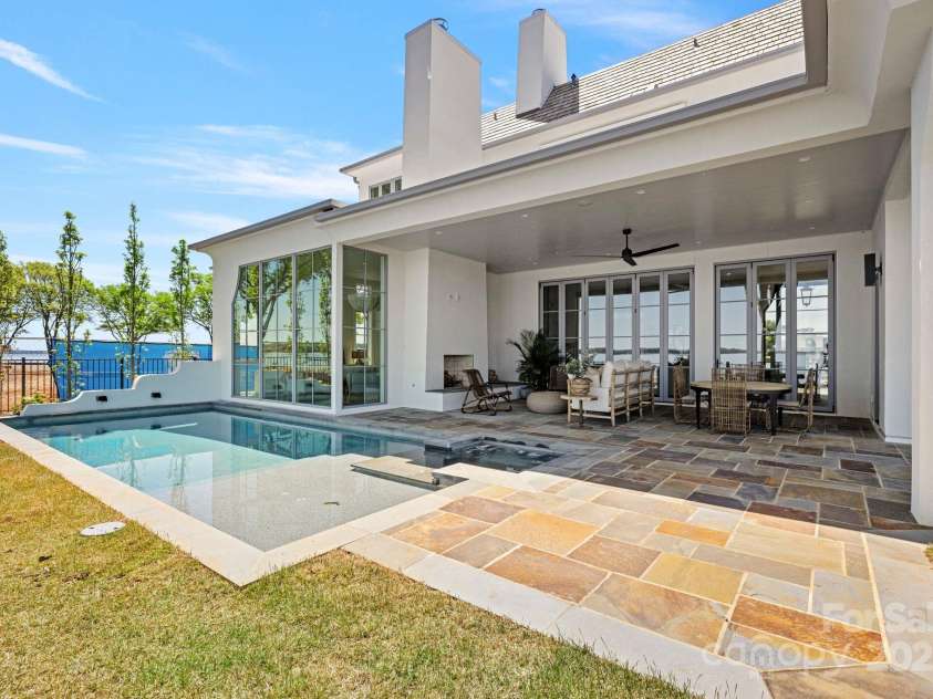 8397 Ranger Island Marina Road, Denver, NC 28037.  MLS# CAR4250240, YatesRealty ID 935. 