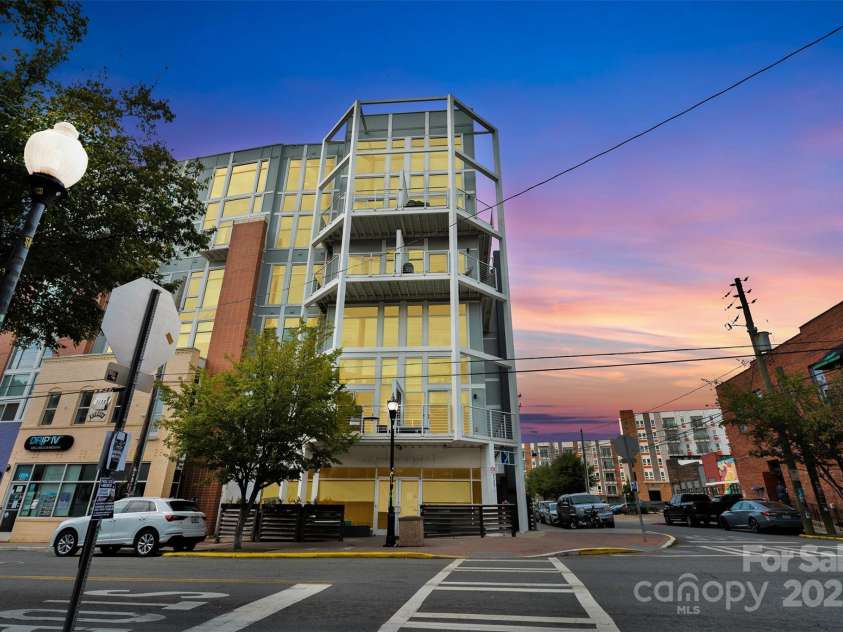 3123 Davidson Street, Charlotte, NC 28205.  MLS# CAR4298874, YatesRealty ID 9350. 