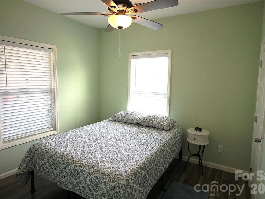 112 Hartford Avenue, Bessemer City, NC 28016.  MLS# CAR4338747, YatesRealty ID 9351. 