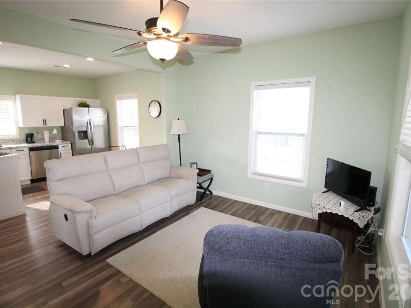 112 Hartford Avenue, Bessemer City, NC 28016.  MLS# CAR4338747, YatesRealty ID 9351. 