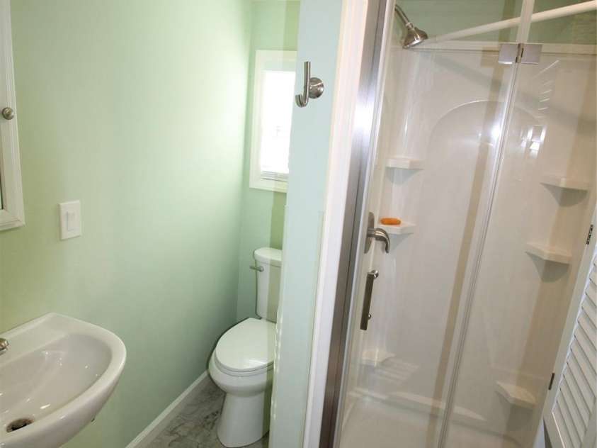 112 Hartford Avenue, Bessemer City, NC 28016.  MLS# CAR4338747, YatesRealty ID 9351. 