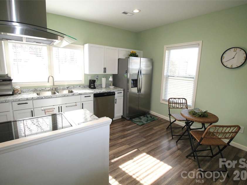 112 Hartford Avenue, Bessemer City, NC 28016.  MLS# CAR4338747, YatesRealty ID 9351. 