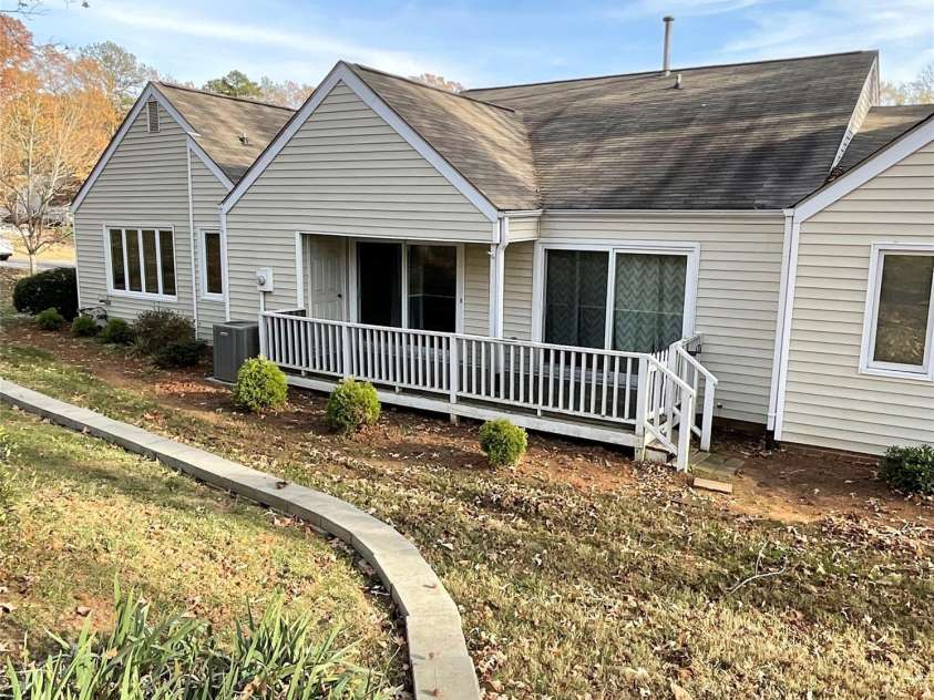 213 Eastwood Drive, Salisbury, NC 28146.  MLS# CAR4203017, YatesRealty ID 9351. 