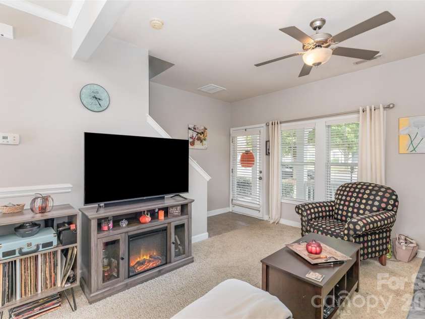 7167 April Mist Trail, Huntersville, NC 28078.  MLS# CAR4315251, YatesRealty ID 9352. 