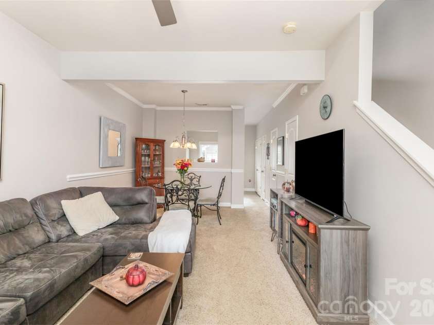 7167 April Mist Trail, Huntersville, NC 28078.  MLS# CAR4315251, YatesRealty ID 9352. 