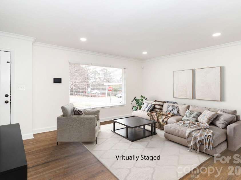 1701 Irma Street, Charlotte, NC 28216.  MLS# CAR4413768, YatesRealty ID 9353. 