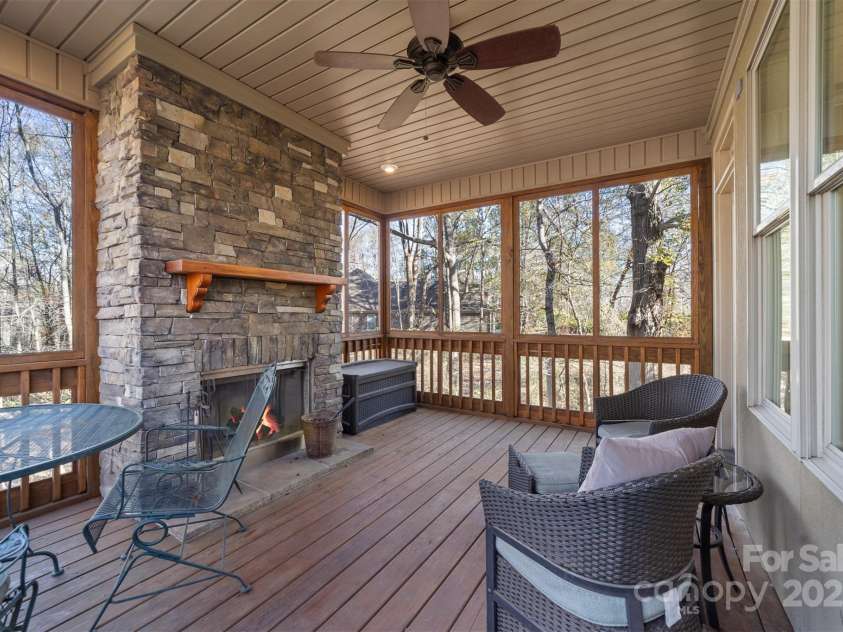 404 Yorkfield Drive, Shelby, NC 28150.  MLS# CAR4205572, YatesRealty ID 9353. Sublime outdoor living area.