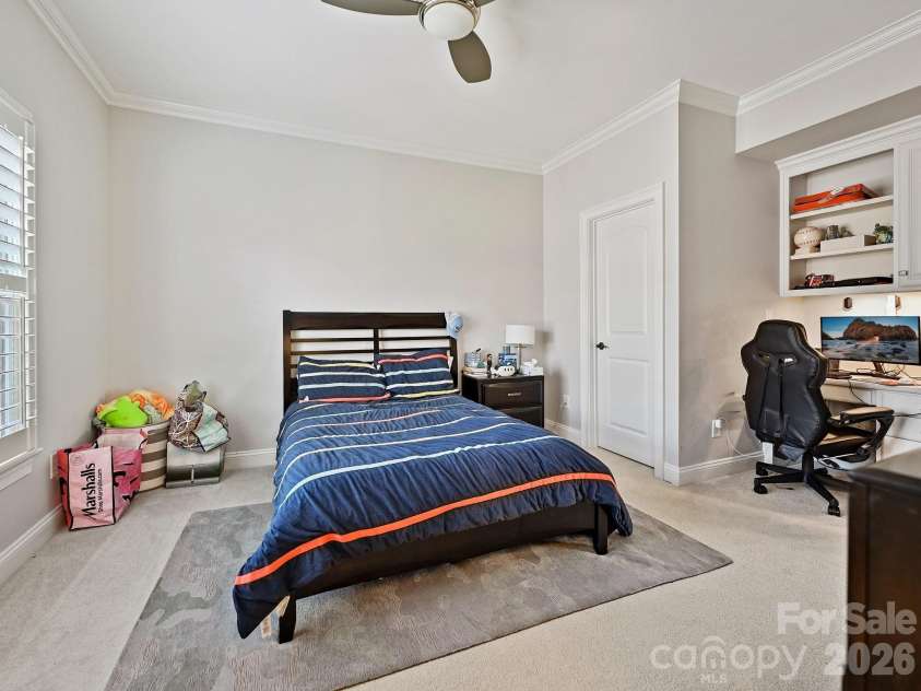 18502 Green Knoll Trace, Davidson, NC 28036.  MLS# CAR4364534, YatesRealty ID 9354. 