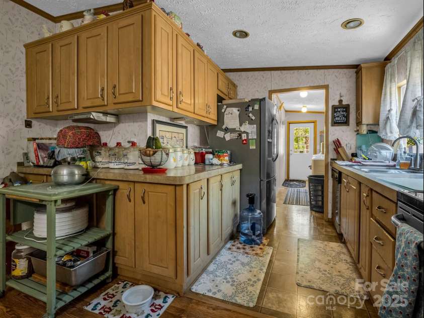 282 Reagan Lane, Bostic, NC 28018.  MLS# CAR4163019, YatesRealty ID 9355. 
