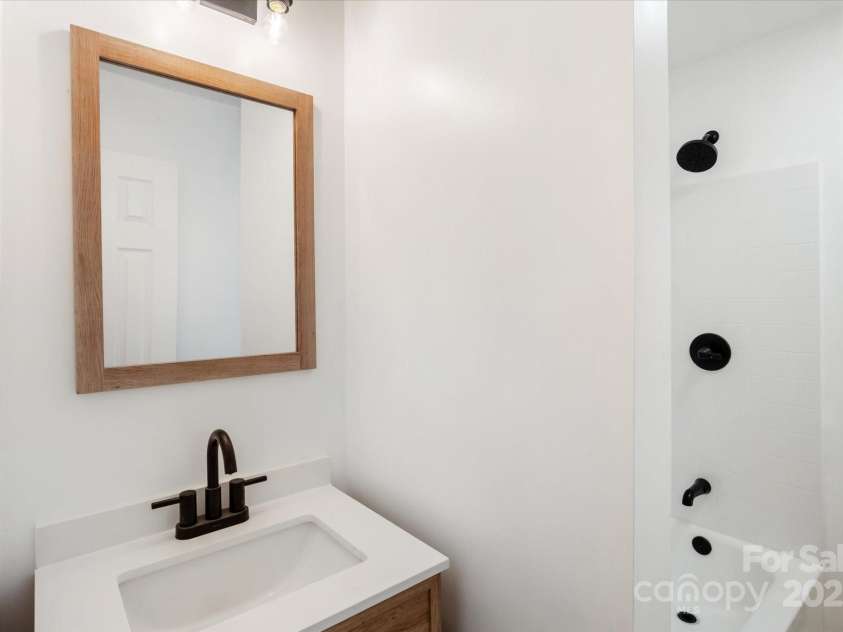 548 Old Wagy Road, Forest City, NC 28043.  MLS# CAR4217858, YatesRealty ID 9356. 