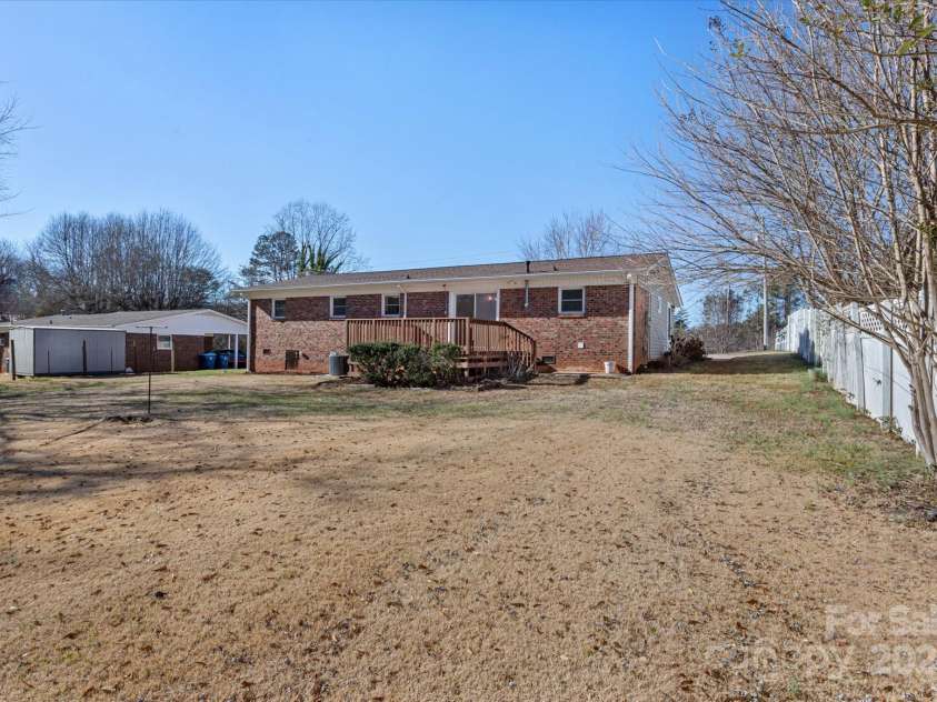 548 Old Wagy Road, Forest City, NC 28043.  MLS# CAR4217858, YatesRealty ID 9356. 
