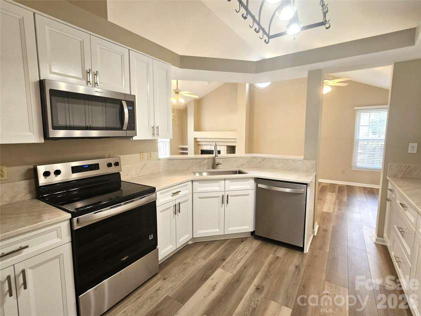 3604 Edmund Court, Matthews, NC 28105.  MLS# CAR4351458, YatesRealty ID 9359. 