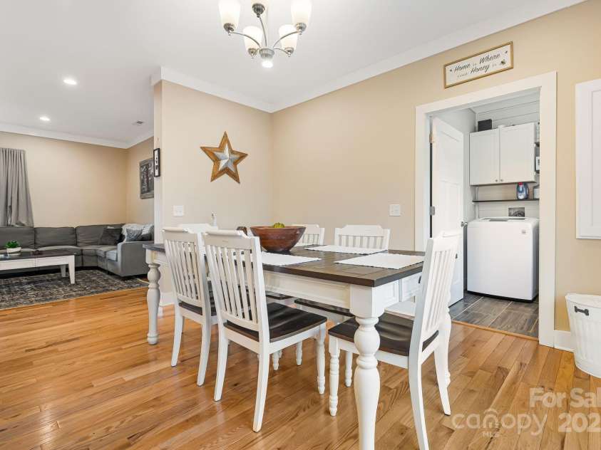 296 Ridge View Drive, Clyde, NC 28721.  MLS# CAR4211197, YatesRealty ID 9360. 