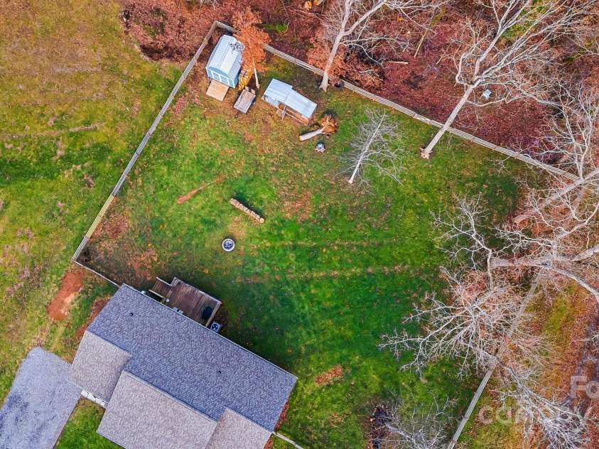 296 Ridge View Drive, Clyde, NC 28721.  MLS# CAR4211197, YatesRealty ID 9360. 