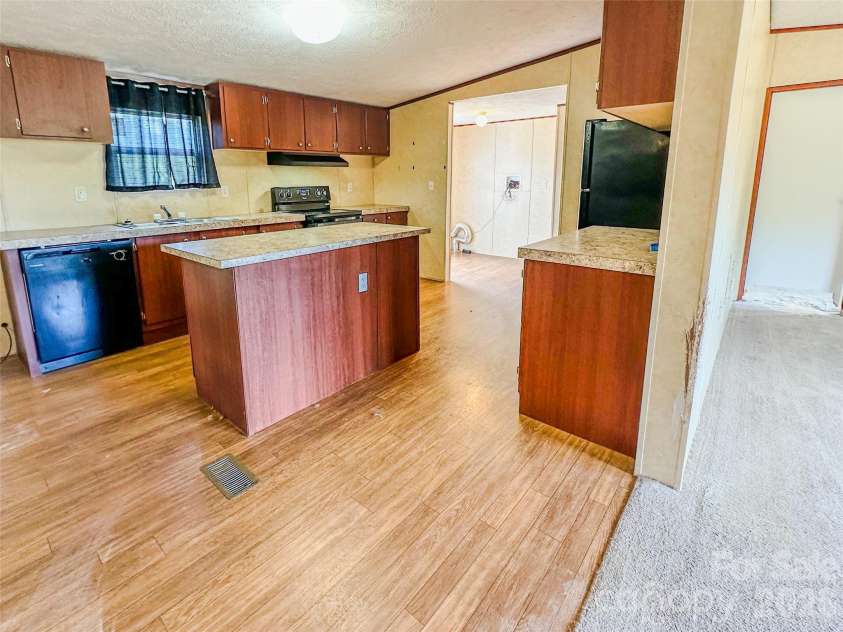 356 Brooks Road Extension, Bostic, NC 28018.  MLS# CAR4286314, YatesRealty ID 9360. 