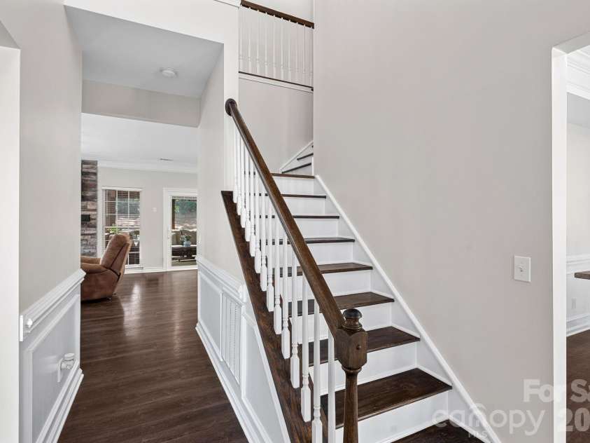 19516 Trintella Lane, Cornelius, NC 28031.  MLS# CAR4359826, YatesRealty ID 9361. 