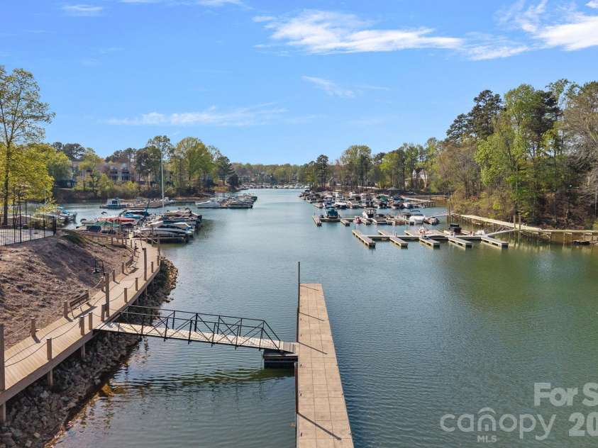19516 Trintella Lane, Cornelius, NC 28031.  MLS# CAR4359826, YatesRealty ID 9361. 