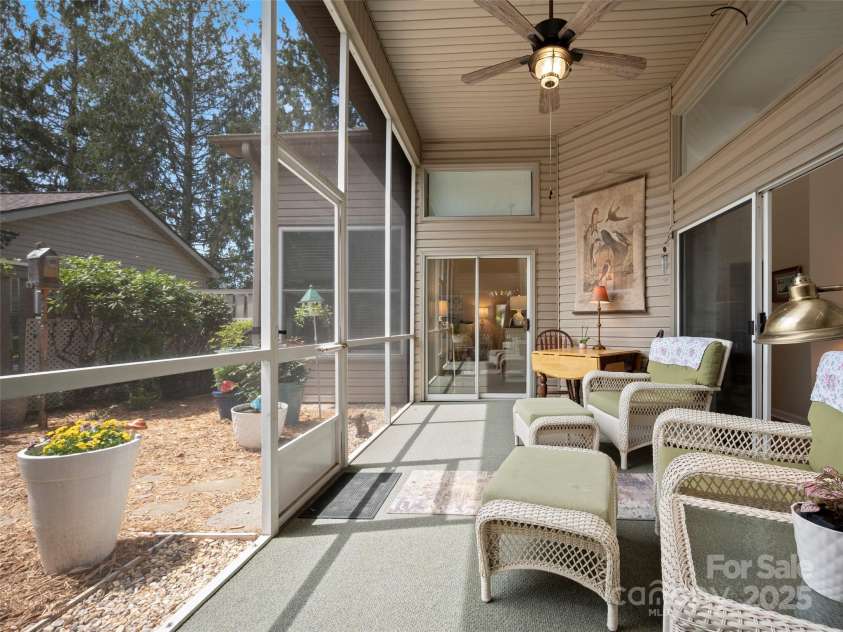 17 Tisha Lane, Hendersonville, NC 28739.  MLS# CAR4250520, YatesRealty ID 9362. 