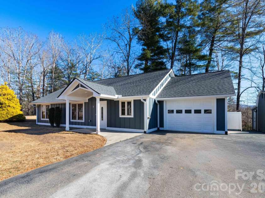 7 McGee Ridge Road, Fairview, NC 28730.  MLS# CAR4327576, YatesRealty ID 9362. Front of home. Freshly painted. 
