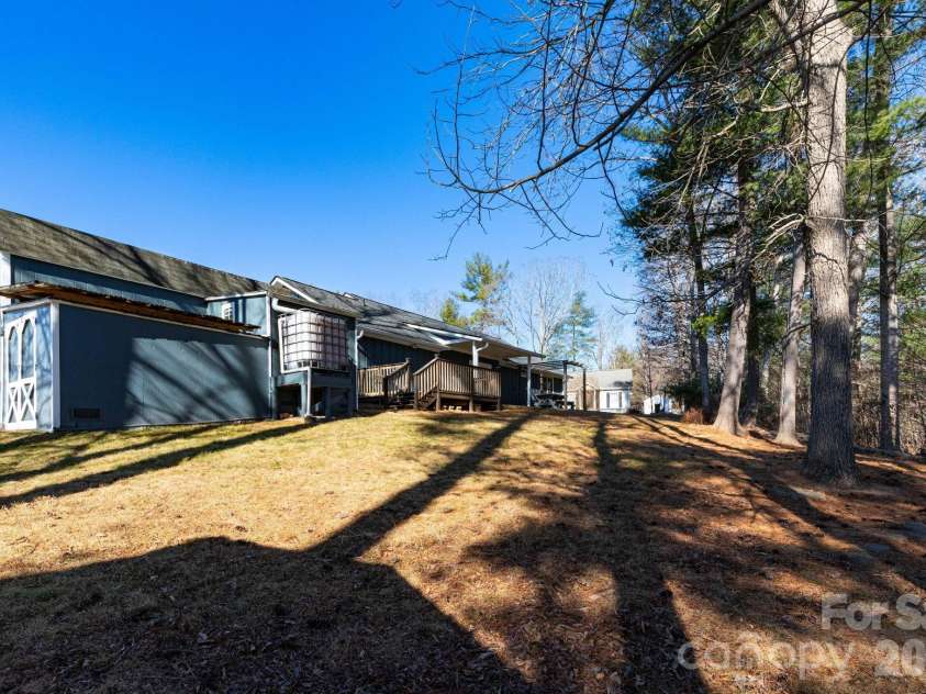 7 McGee Ridge Road, Fairview, NC 28730.  MLS# CAR4327576, YatesRealty ID 9362. Large, flat back yard. 