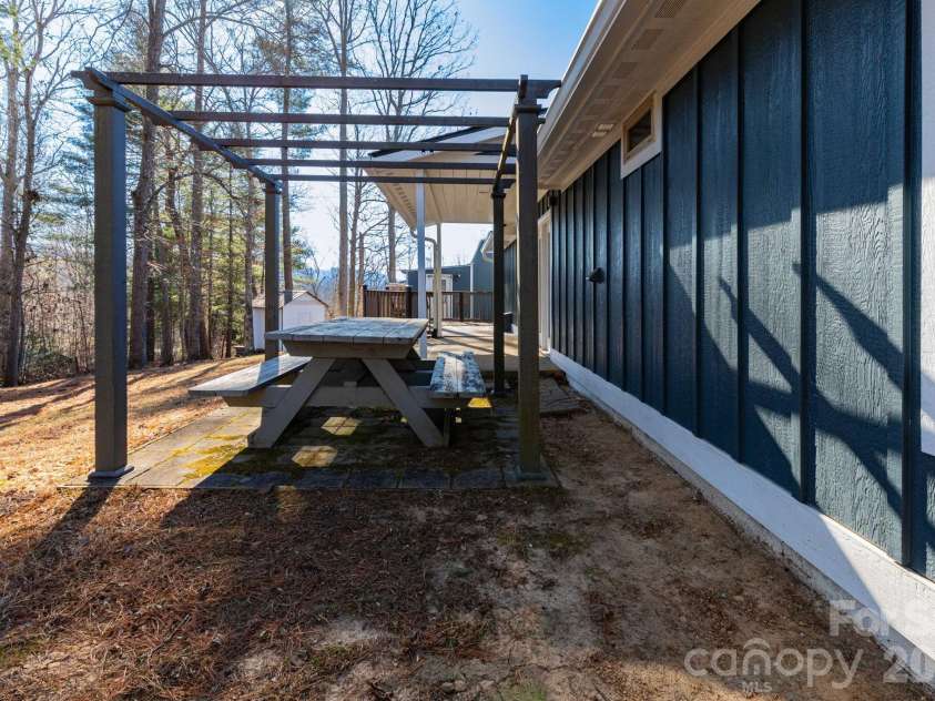 7 McGee Ridge Road, Fairview, NC 28730.  MLS# CAR4327576, YatesRealty ID 9362. Outdoor entertaining space.