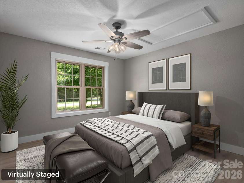 7 Mcgee Ridge Road, Fairview, NC 28730.  MLS# CAR4404833, YatesRealty ID 9362. 