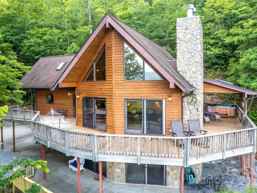 278 Talisi Trail, Whittier, NC 28789.  MLS# CAR4240743, YatesRealty ID 9363. 