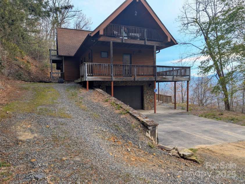 278 Talisi Trail, Whittier, NC 28789.  MLS# CAR4240743, YatesRealty ID 9363. 