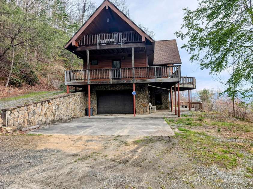 278 Talisi Trail, Whittier, NC 28789.  MLS# CAR4240743, YatesRealty ID 9363. 