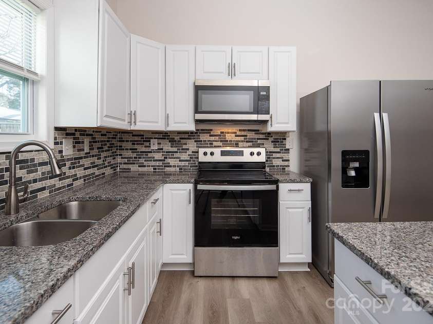 1305 Price Avenue, Kannapolis, NC 28081.  MLS# CAR4234948, YatesRealty ID 9364. 