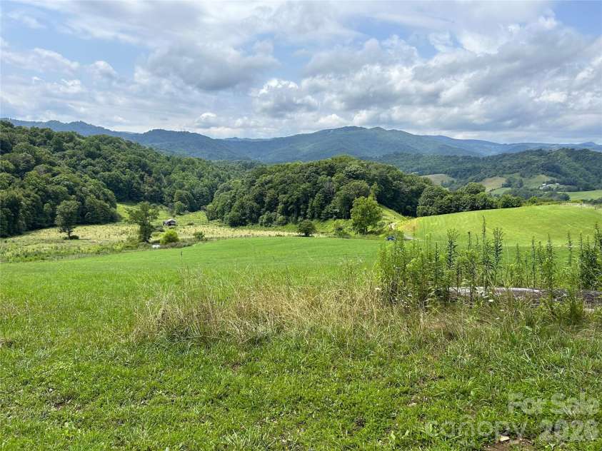 840 Ed Williams Road, Zionville, NC 28698.  MLS# CAR4182614, YatesRealty ID 9364. 