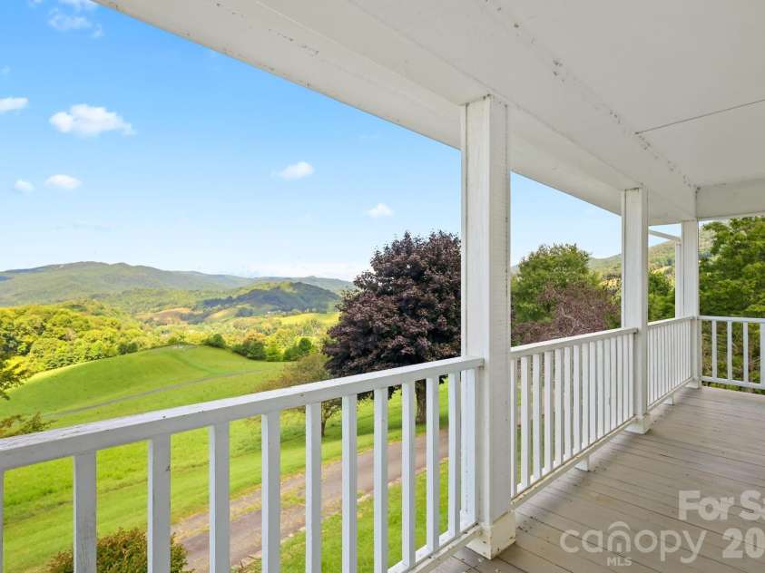 840 Ed Williams Road, Zionville, NC 28698.  MLS# CAR4182614, YatesRealty ID 9364. 