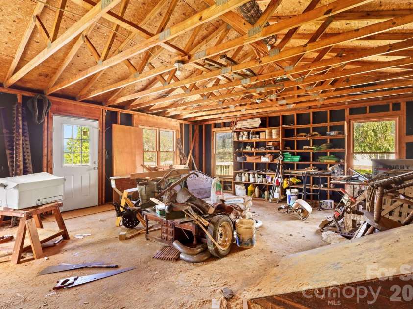 840 Ed Williams Road, Zionville, NC 28698.  MLS# CAR4182614, YatesRealty ID 9364. 