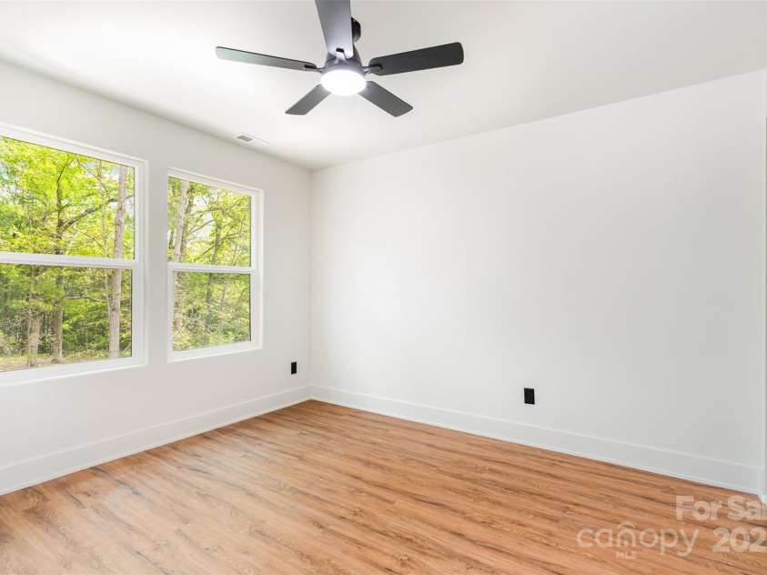 1314 Eddie Street, Gastonia, NC 28054.  MLS# CAR4245888, YatesRealty ID 9365. Upper level bedrooms 1 & 2