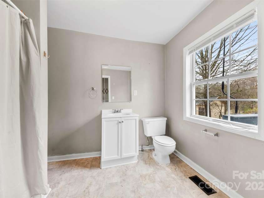 590 Main Street, Concord, NC 28027.  MLS# CAR4222529, YatesRealty ID 9367. Full Bathroom on Main Level