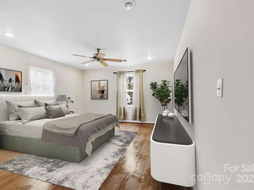 590 Main Street, Concord, NC 28027.  MLS# CAR4222529, YatesRealty ID 9367. Primary Bedroom Upper Level - Digitally Staged