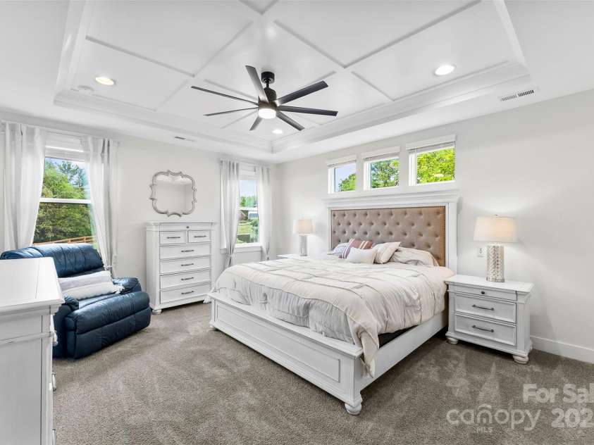 130 Candlewood Drive, Kings Mountain, NC 28086.  MLS# CAR4250871, YatesRealty ID 9368. 