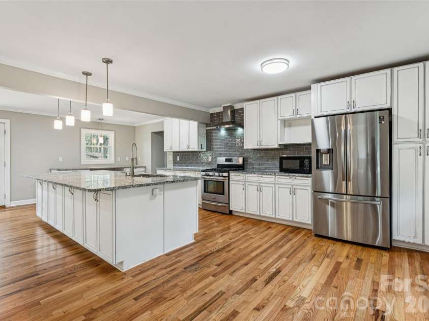 604 Sunnybrook Drive, Monroe, NC 28110.  MLS# CAR4352950, YatesRealty ID 9368. 