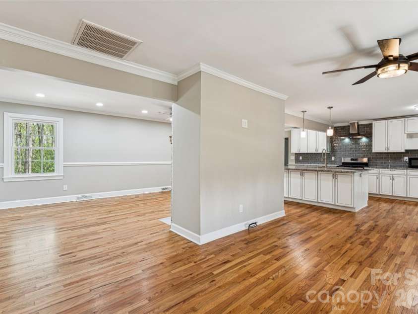 604 Sunnybrook Drive, Monroe, NC 28110.  MLS# CAR4352950, YatesRealty ID 9368. 