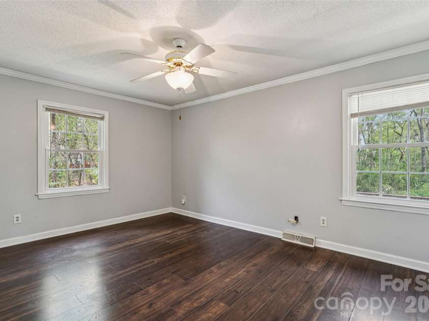 604 Sunnybrook Drive, Monroe, NC 28110.  MLS# CAR4352950, YatesRealty ID 9368. 